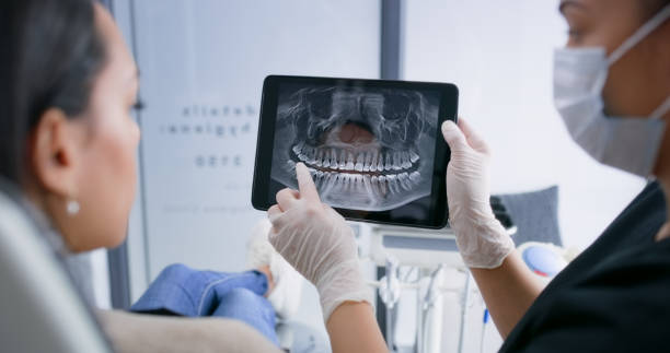 Licensed Tooth Extraction service in Schaumburg, IL - Smile Center Dentistry